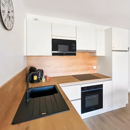T2 Lumineux, Balcon, Parking Prive, A Pied! Апартаменты Бре-Дюн